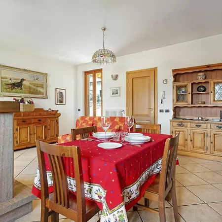 Casa Toni Feriehus *