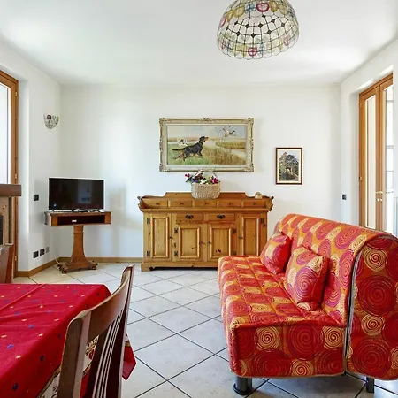 Casa Toni Feriehus Pianello Del Lario